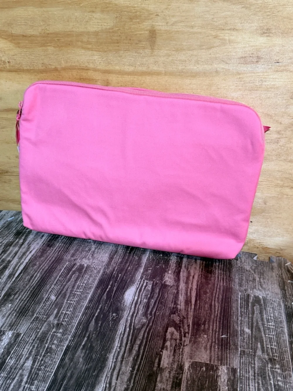 Vera Bradley Laptop Organizer in Rouge Rose NWT